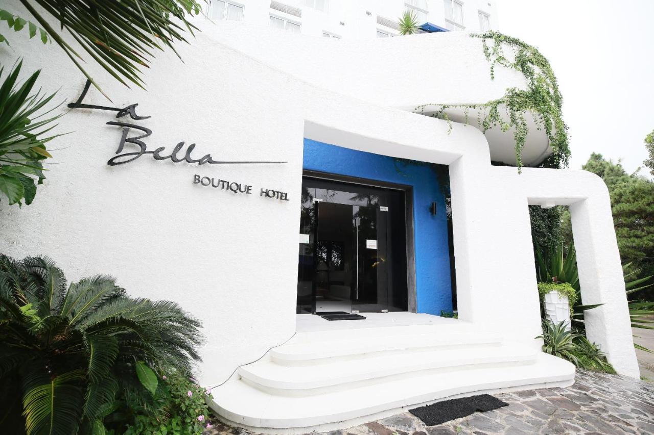 La Bella Boutique Hotel Tagaytay City Exterior photo