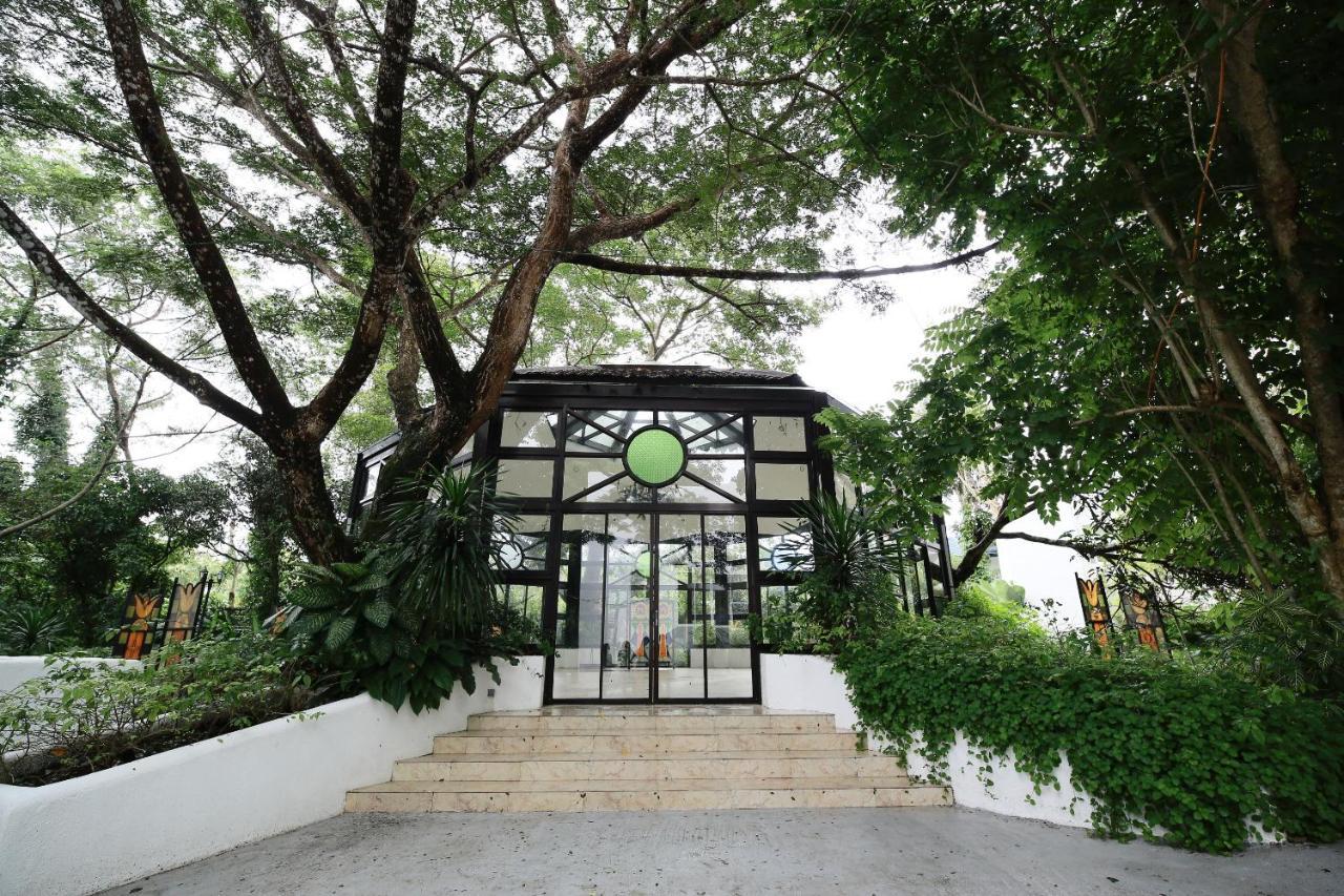 La Bella Boutique Hotel Tagaytay City Exterior photo